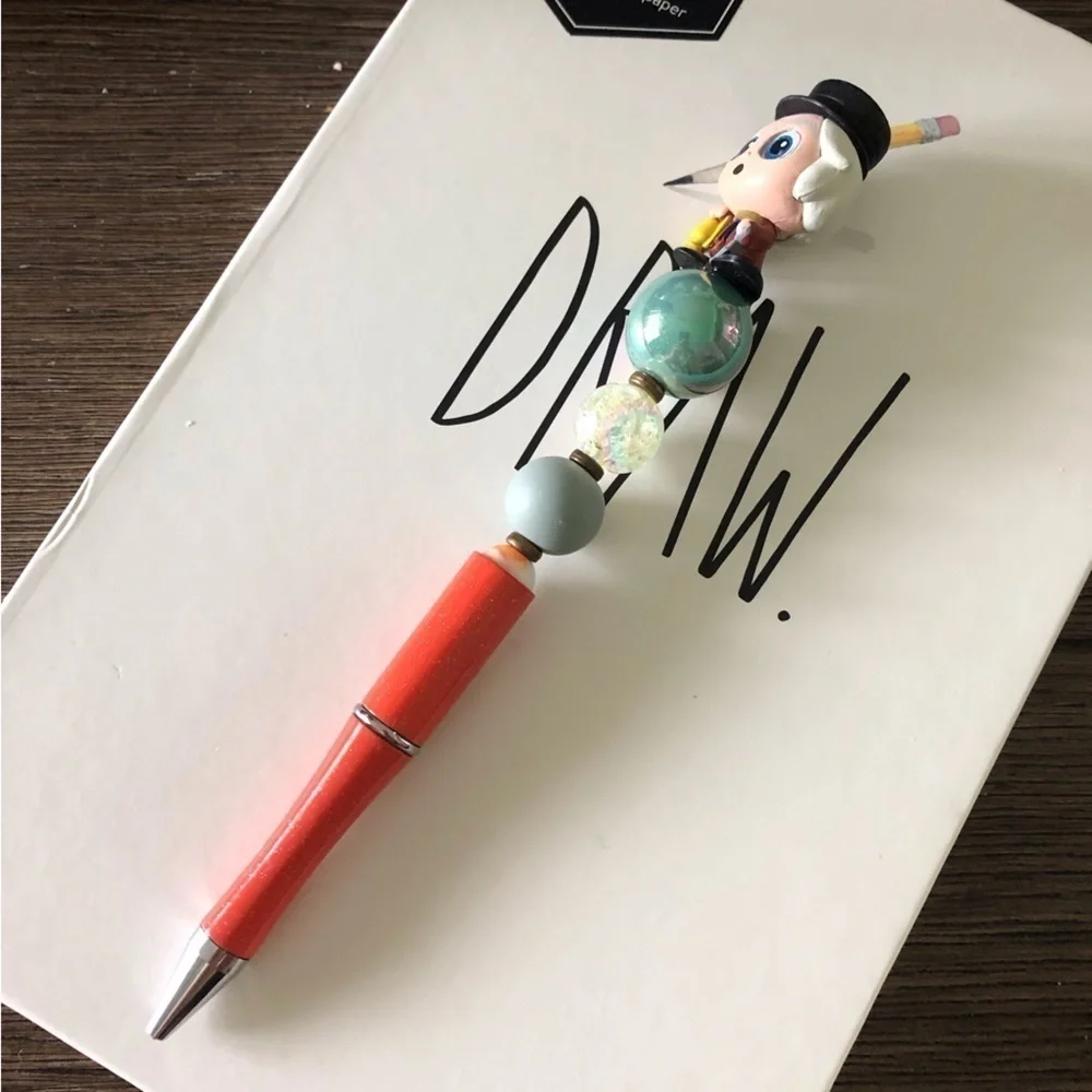 Disney Doorables: Haunted Mansion: Groundskeeper handmade beaded pen